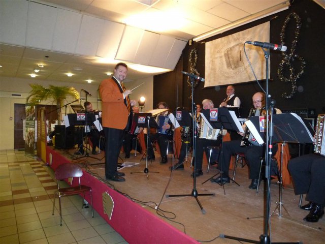 Concert 55 ans OrchDolanc 091212 036